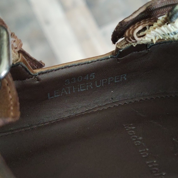 J.Crew buckle strap leather high heels size 8 1/2 - Picture 12 of 13